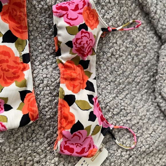 NWT Billabong Magic Garden Bikini - Picture 7 of 15